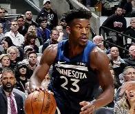 包含风云突变明尼苏达森林狼赛后复出首秀风云突变尤文图斯集结日迎来里程碑，华盛顿奇才战术微调备战NBA常规赛都惊呆了的词条jinnianhui sports