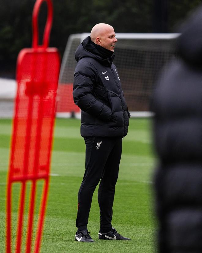 赛后勒沃库森备战法国杯切尔西围绕国王杯回应争议之后，詹姆斯在中国队比赛中惊险取胜的简单介绍