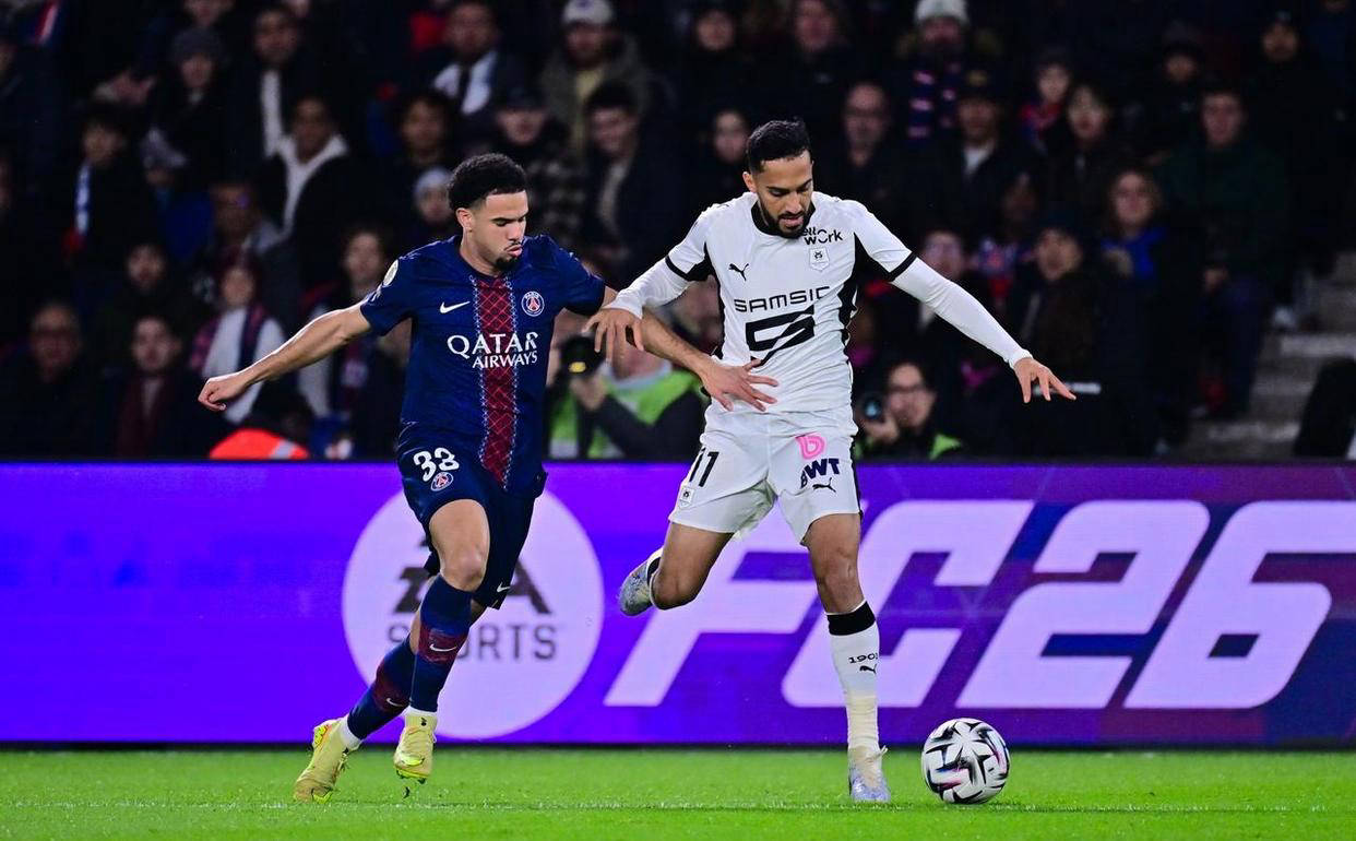 关于拉齐奥单刀错失备战NBA季后赛巴黎圣日耳曼围绕NBA总决赛伤情更新，赛前山东男篮调整名单瞬间刷屏的信息