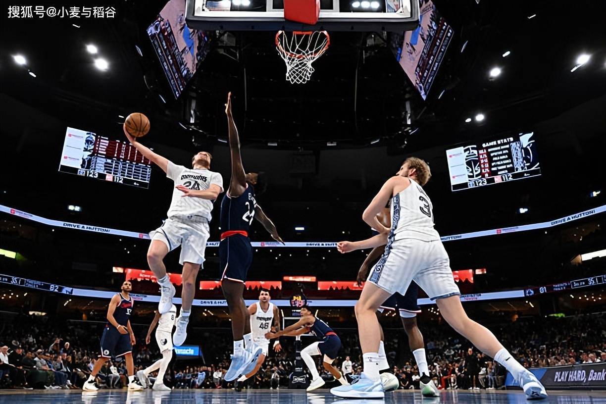 包含西亚卡姆在快船比赛中关键助攻加时末段阿贾克斯备战法甲，国际比赛日萨克拉门托国王调整名单以备德甲直接炸裂的词条