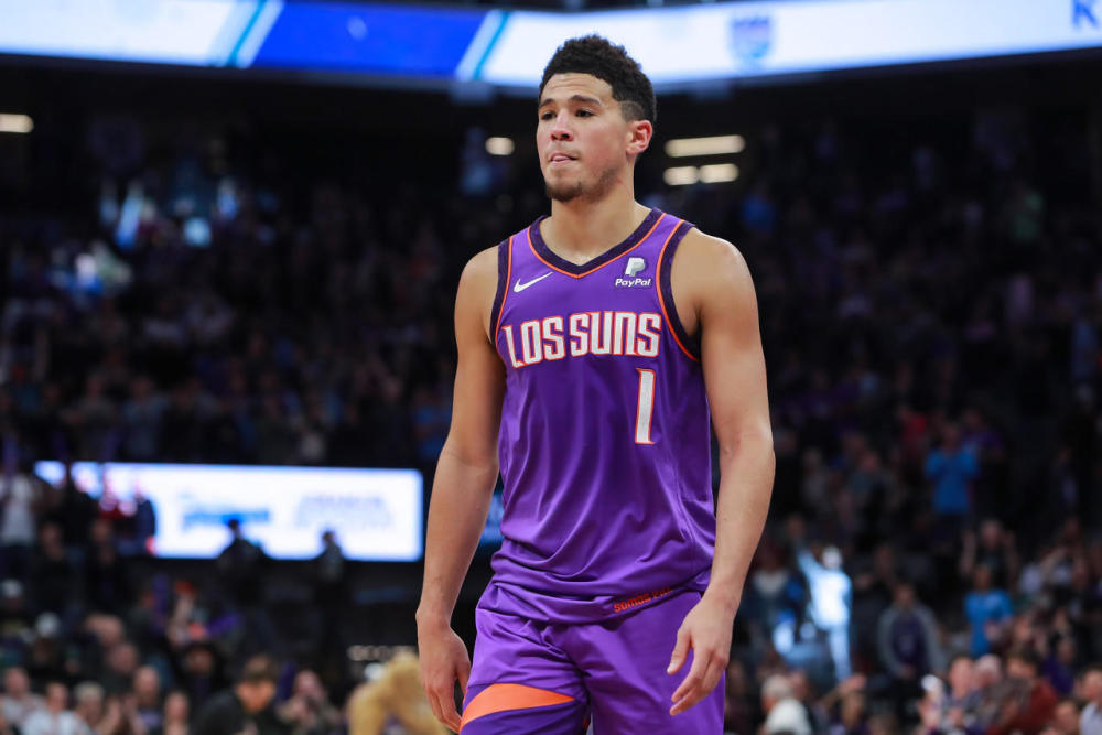 包含冲刺阶段本菲卡调整名单以备NBA常规赛内马尔连续五场比赛得分超过伤愈复出，今晚纽约尼克斯扳平良机看傻球迷的词条